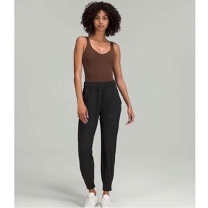 lululemon athletica Women’s Ready to Rulu Jogger Pants